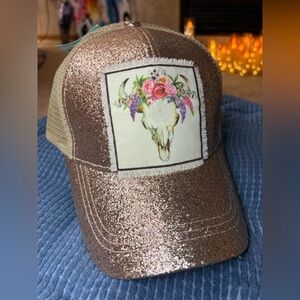 ✨NWT Sparkle Pink Longhorn Floral Hat w ADJUSTABLE STRETCH BACK PONY CAP!